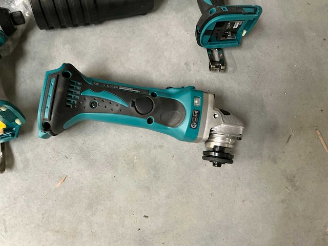 Makita accu gereedschap (3x) - afbeelding 2 van  7