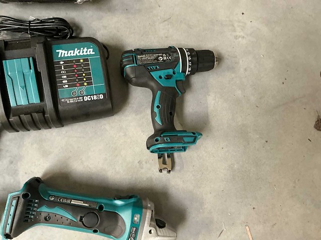 Makita accu gereedschap (3x) - afbeelding 3 van  7