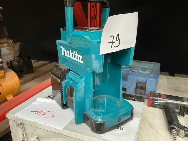 Makita accu koffiezet - afbeelding 1 van  3
