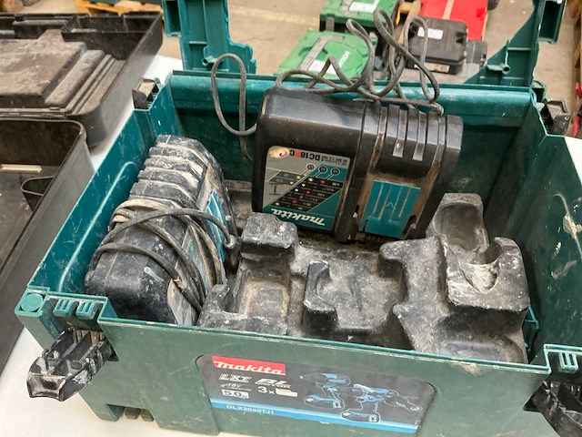 Makita accu-schroefboormachine (3x) - afbeelding 8 van  9