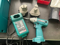 Makita accu schroevendraaier - afbeelding 1 van  4