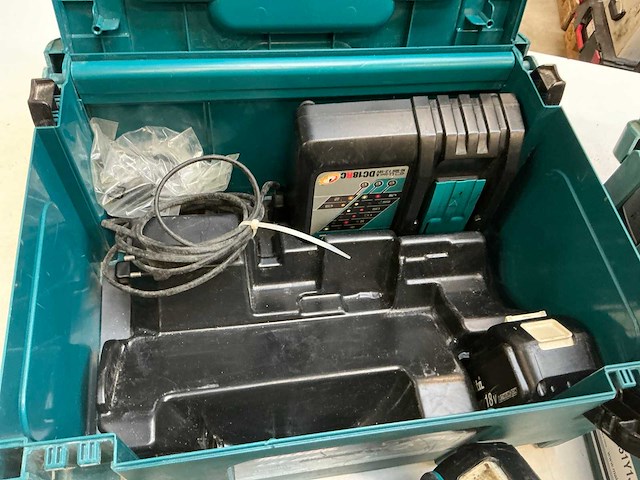 Makita accugereedschap (2x) - afbeelding 8 van  10