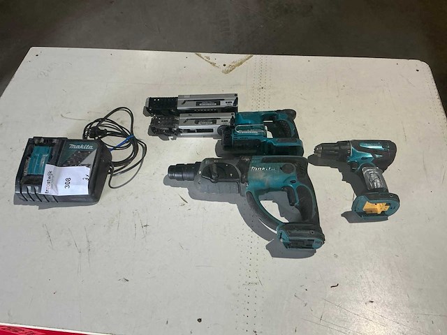 Makita accugereedschap (3x) - afbeelding 1 van  9