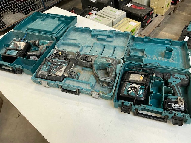 Makita accugereedschap (3x) - afbeelding 1 van  8