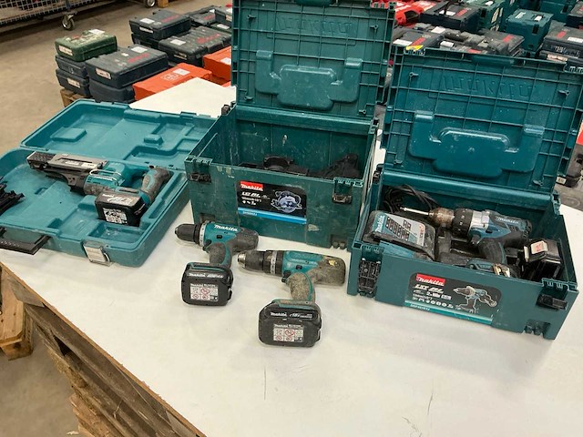 Makita accugereedschap (4x) - afbeelding 1 van  10