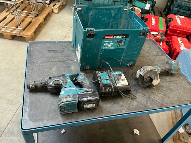 Makita accugereedschap set - afbeelding 1 van  9