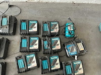 Makita acculaders - afbeelding 2 van  3