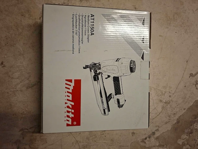 Makita at1150a pneumatische nietmachine - afbeelding 2 van  5