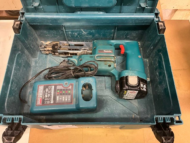 Makita bandschroefmachine (4x) - afbeelding 2 van  5