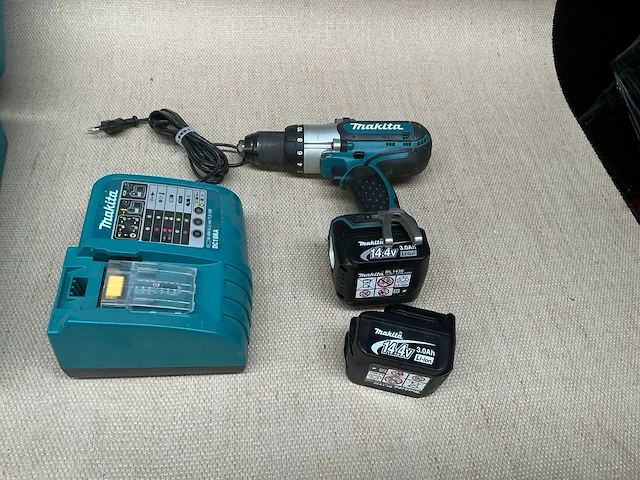 Makita bdf441 schroefboormachine - afbeelding 1 van  5