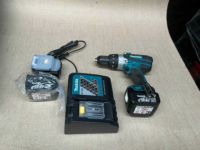Makita bdf448 schroefboormachine - afbeelding 4 van  4