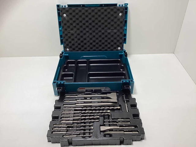 Makita betonboor-/ beitelset 17 delig - afbeelding 6 van  8