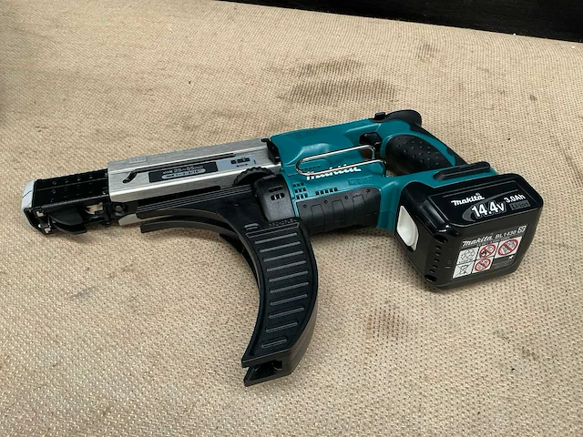 Makita bfr540 bandschroefmachine - afbeelding 7 van  7