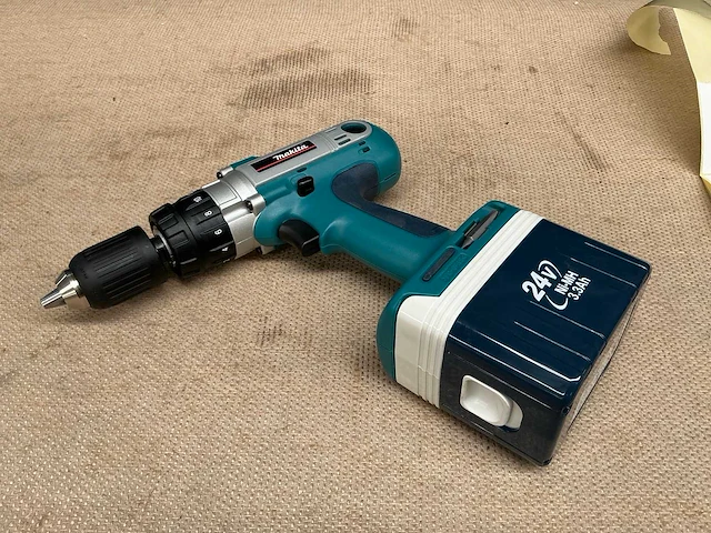 Makita bhp460 schroefboormachine - afbeelding 1 van  7