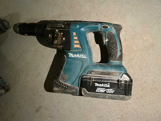 Makita bhr262 boormachine (2x) - afbeelding 4 van  9