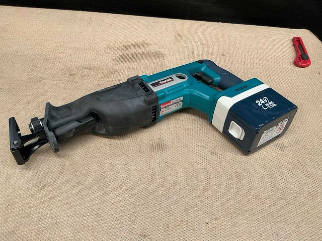 Makita bjr240 reciprozaag - afbeelding 1 van  6