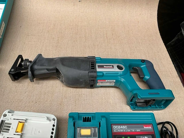 Makita bjr240 reciprozaag - afbeelding 4 van  4