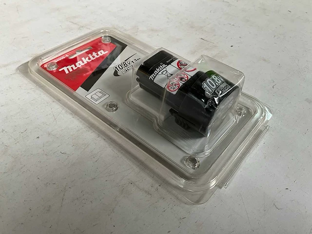 Makita bl1013 10.8v lithium ion 1.3 ah accu - afbeelding 1 van  3