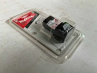 Makita bl1013 10.8v lithium ion 1.3 ah accu - afbeelding 1 van  3