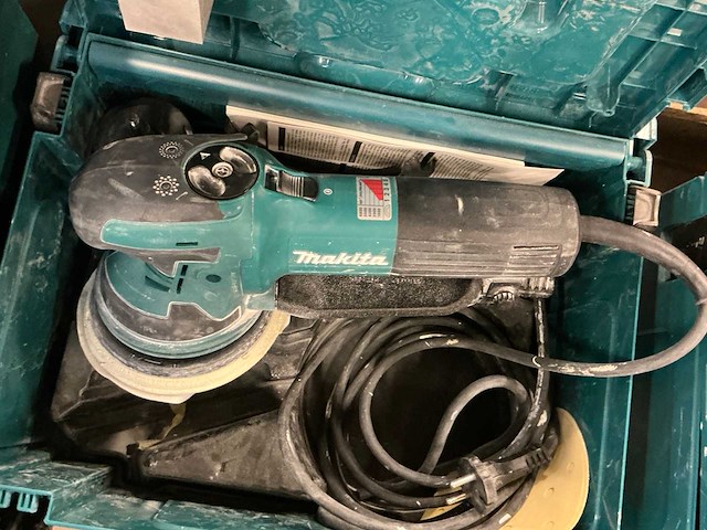 Makita bo6050 schuurmachine - afbeelding 3 van  4
