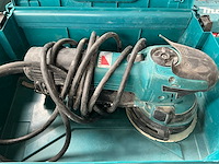 Makita bo6050 schuurmachine - afbeelding 1 van  3