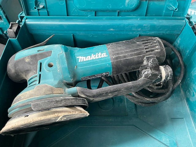 Makita bo6050 schuurmachine - afbeelding 2 van  3
