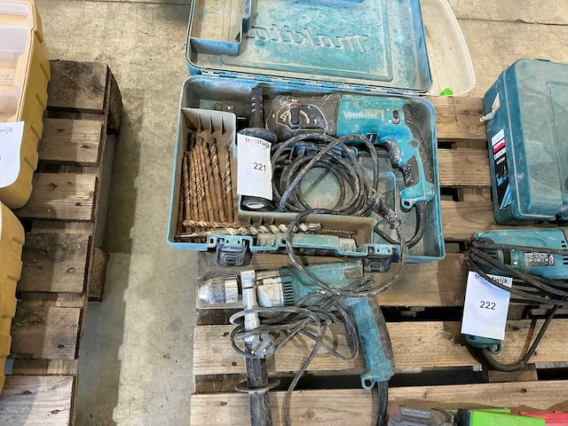 Makita boormachine (2x) - afbeelding 1 van  7