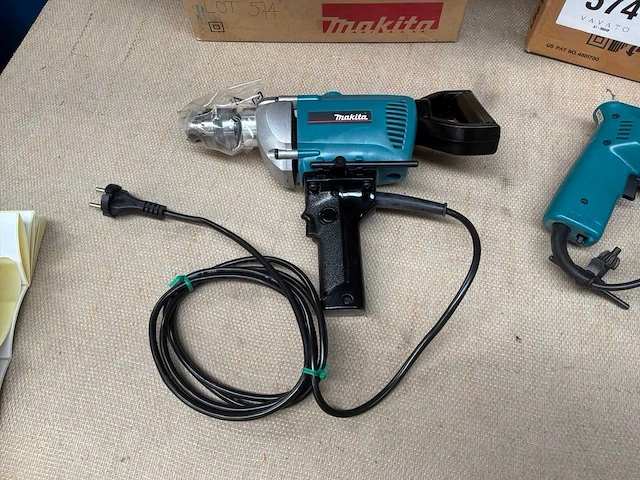 Makita boormachine (2x) - afbeelding 4 van  7