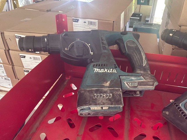 Makita boormachine (2x) - afbeelding 2 van  3