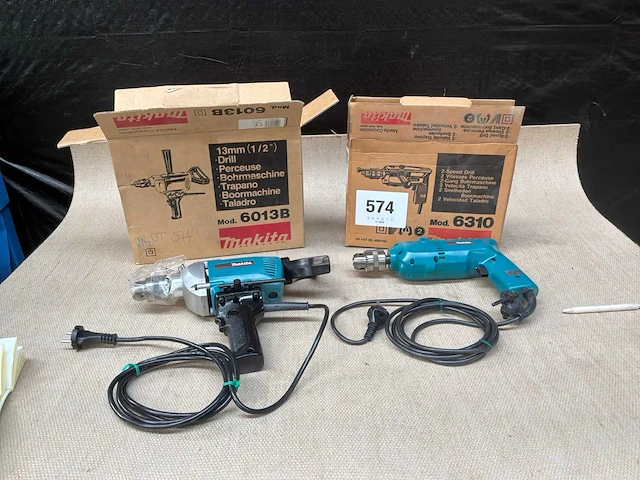Makita boormachine (2x) - afbeelding 1 van  7