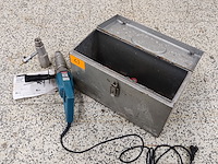 Makita boormachine met diamant-kroonboor - afbeelding 1 van  3
