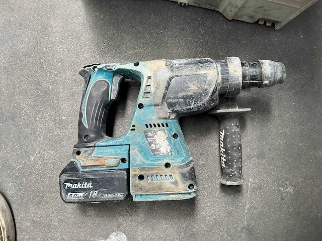 Makita boormachine - afbeelding 2 van  4