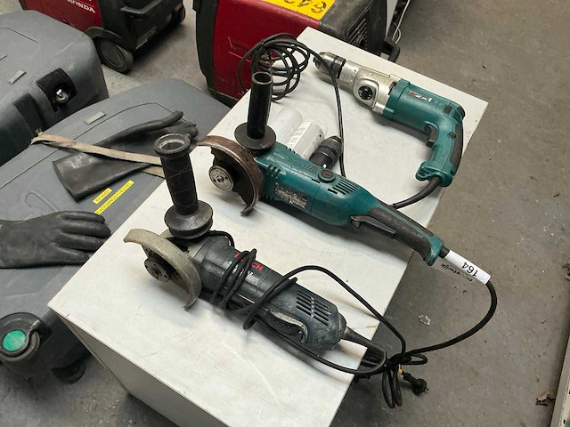 Makita / bosch elektrisch gereedschap (3x) - afbeelding 1 van  9