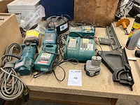 Makita-bosch partij opladers - afbeelding 1 van  1