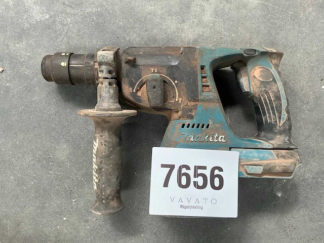 Makita breekhamer en lijmverdeelbak (3x) - afbeelding 2 van  9