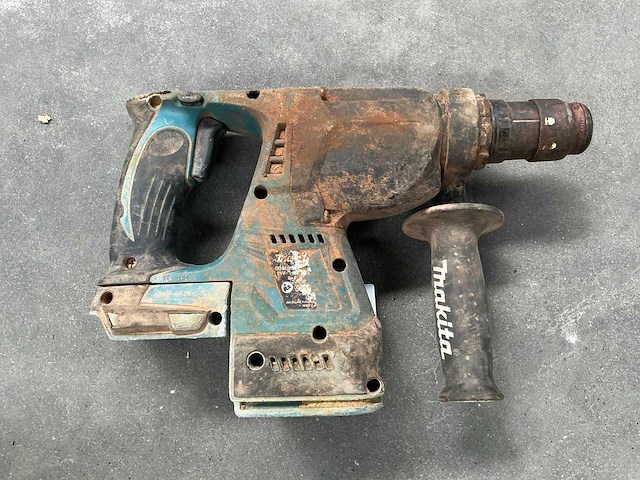Makita breekhamer en lijmverdeelbak (3x) - afbeelding 4 van  9