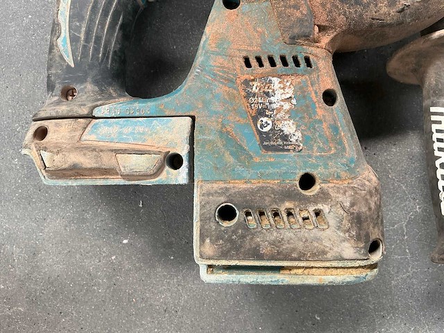 Makita breekhamer en lijmverdeelbak (3x) - afbeelding 5 van  9