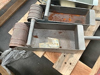 Makita breekhamer en lijmverdeelbak (3x) - afbeelding 7 van  9
