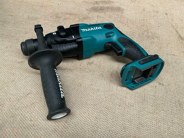 Makita btw200 / bhr162 slagmoersleutel en boormachine - afbeelding 3 van  11