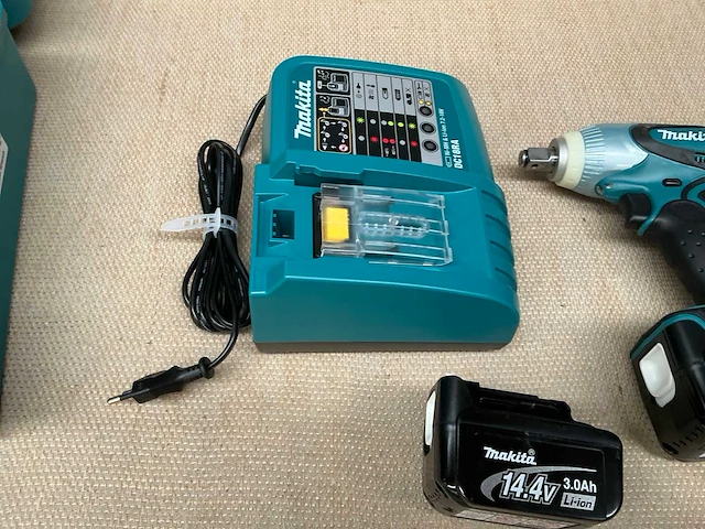 Makita btw250 slagmoersleutel - afbeelding 4 van  5