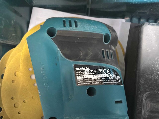 Makita cirkelzaag, schuurmachine - afbeelding 1 van  2