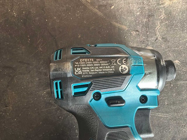 Makita cirkelzaag, schuurmachine - afbeelding 2 van  2