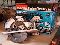 Makita cirkelzaag - afbeelding 1 van  3