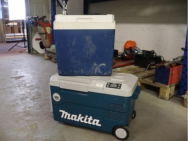 Makita cool en warmer box - afbeelding 1 van  7