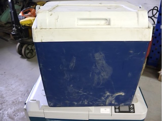 Makita cool en warmer box - afbeelding 7 van  7