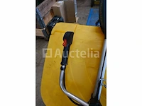 Makita dbc290 benzine bosmaaier - afbeelding 7 van  7