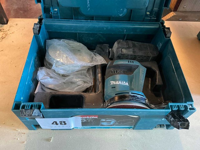 Makita dbo180 schuurmachine - afbeelding 1 van  4