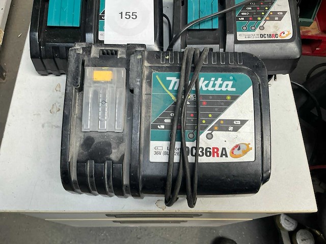 Makita dc18rc accu lader (6x) - afbeelding 2 van  4