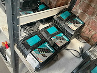 Makita dc18rc accu laders (4x) - afbeelding 1 van  4