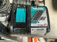 Makita dc18rc accu laders (4x) - afbeelding 2 van  4